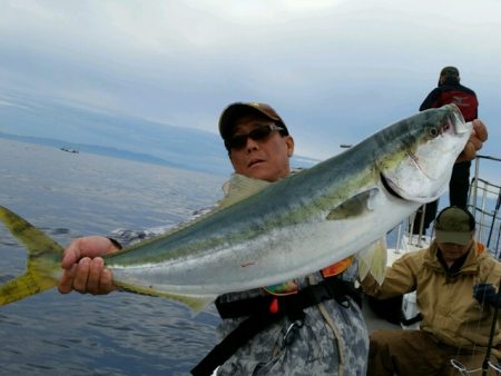 つれ鷹丸 釣果