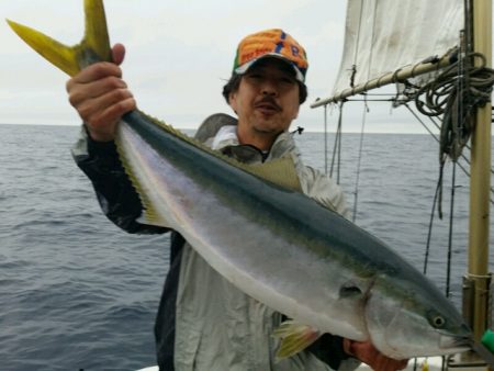 つれ鷹丸 釣果