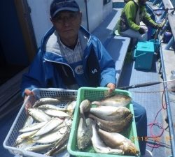 石川丸 釣果