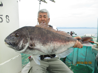 なかくに丸 釣果