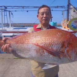 初栄丸 釣果