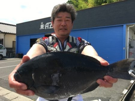 鵜来島家本渡船 釣果