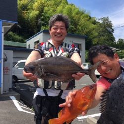 鵜来島家本渡船 釣果