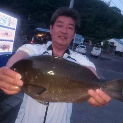 鵜来島家本渡船 釣果