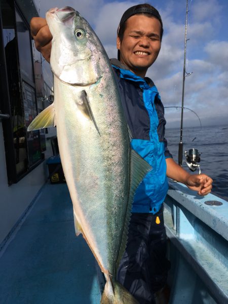 松鶴丸 釣果