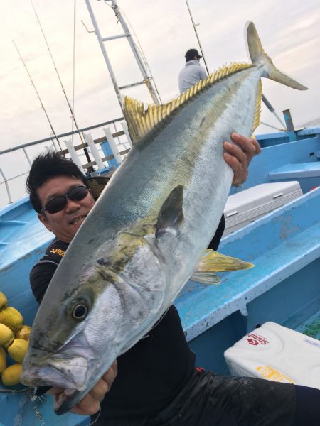 松鶴丸 釣果