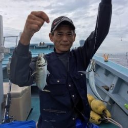 利一丸 釣果