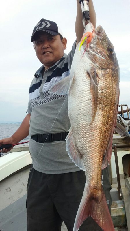 鷹王丸 釣果