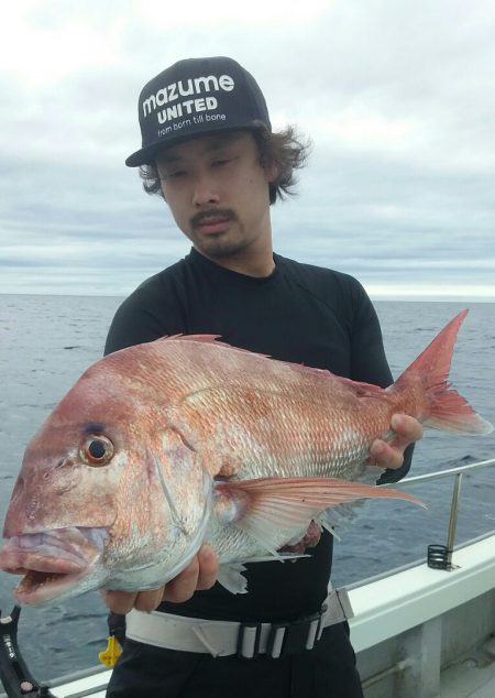 鷹王丸 釣果