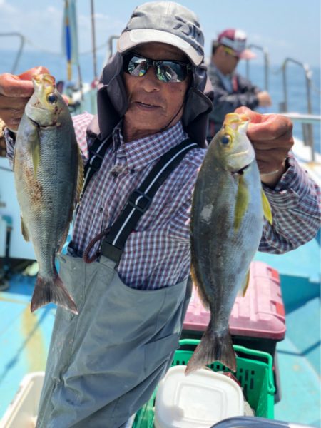 丸万釣船 釣果