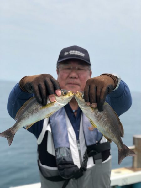 丸万釣船 釣果