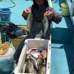 丸万釣船 釣果