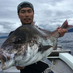 鷹王丸 釣果