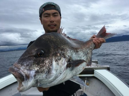 鷹王丸 釣果