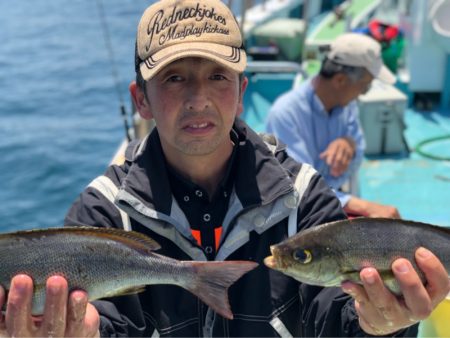 丸万釣船 釣果