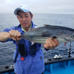 丸万釣船 釣果