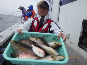 石川丸 釣果