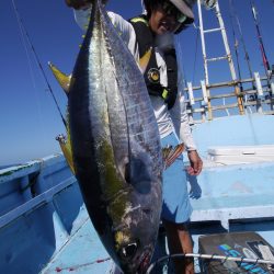 松鶴丸 釣果