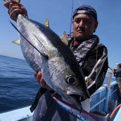 松鶴丸 釣果