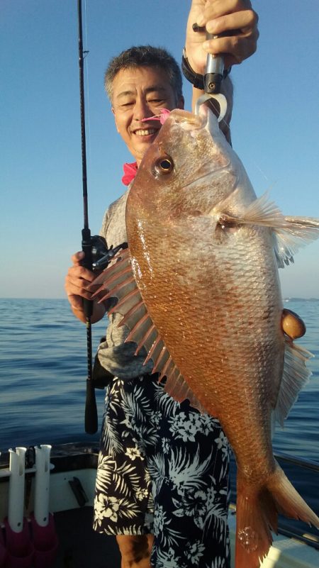 鷹王丸 釣果