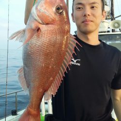 鷹王丸 釣果