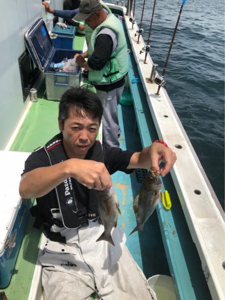 丸万釣船 釣果