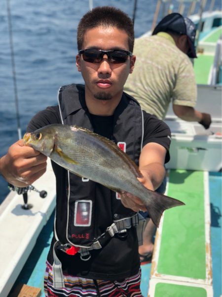 丸万釣船 釣果