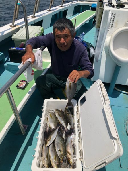 丸万釣船 釣果