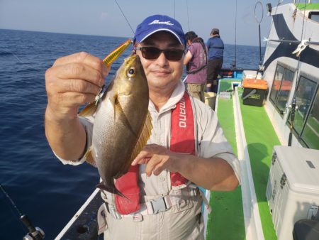 丸万釣船 釣果