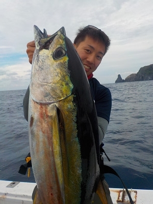 明日丸 釣果