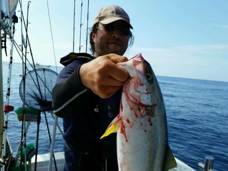 つれ鷹丸 釣果