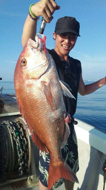 鷹王丸 釣果