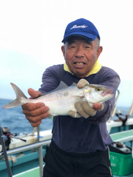 丸万釣船 釣果