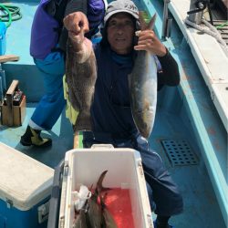 丸万釣船 釣果