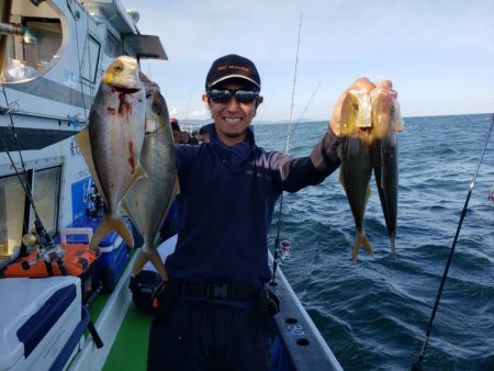 丸万釣船 釣果