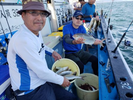 丸万釣船 釣果