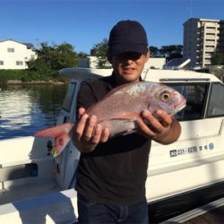 プライベートボートで仙台湾満喫