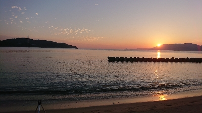 栗田海岸で投げ釣り