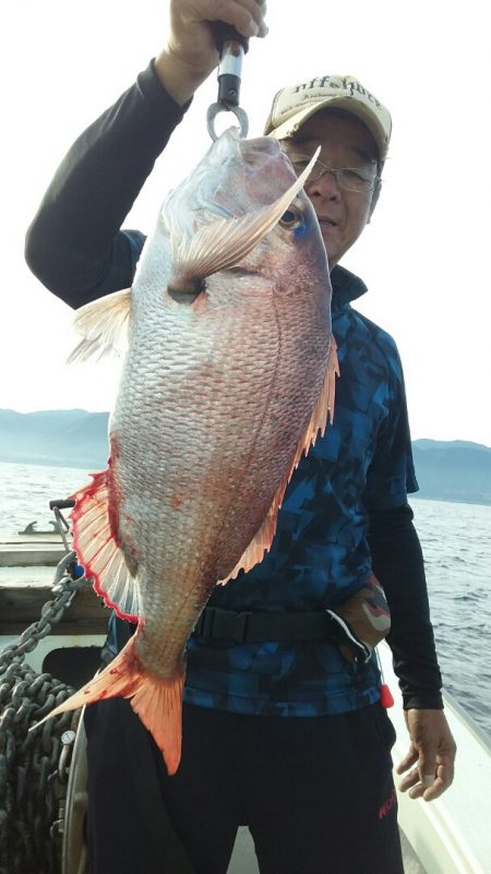 鷹王丸 釣果