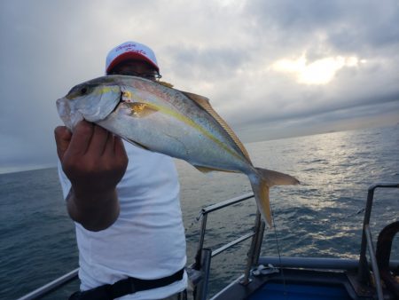 丸万釣船 釣果