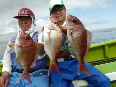 横内丸 釣果