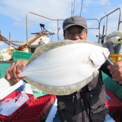 真祐丸 （しんゆうまる） 釣果