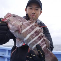 松鶴丸 釣果