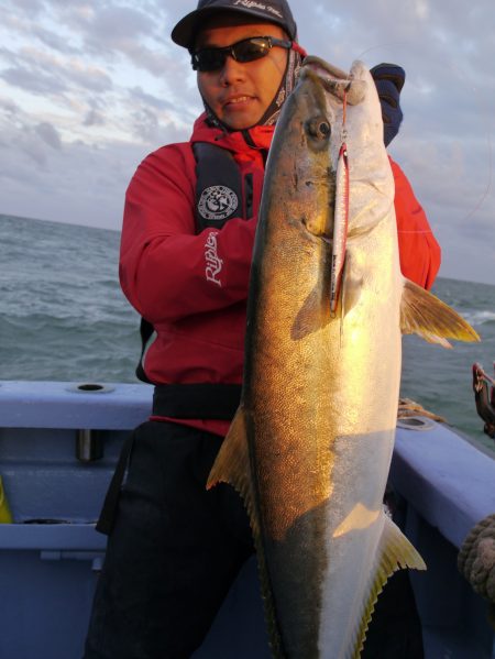 松鶴丸 釣果