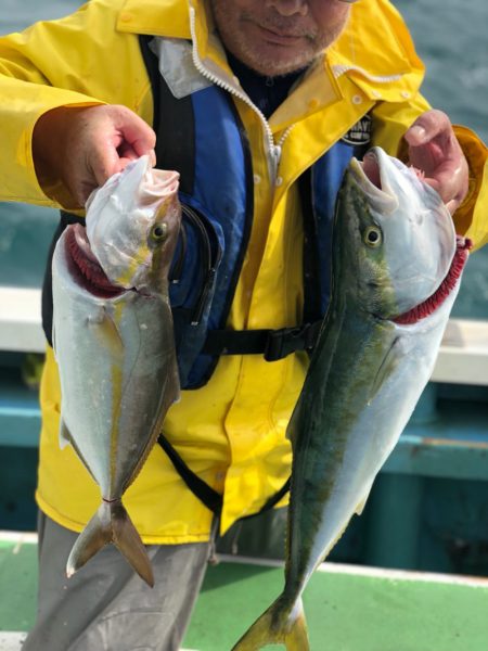 丸万釣船 釣果