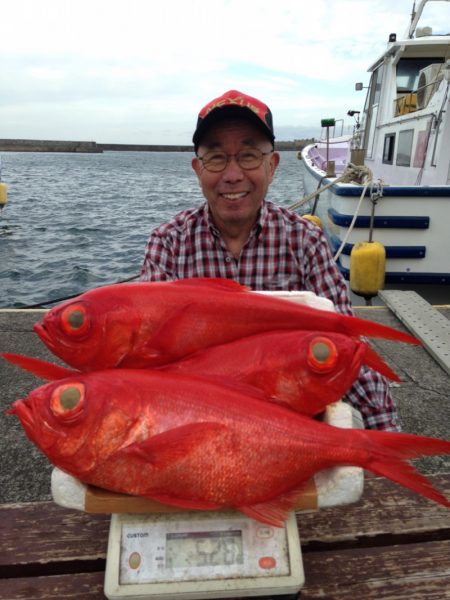 晃山丸 釣果