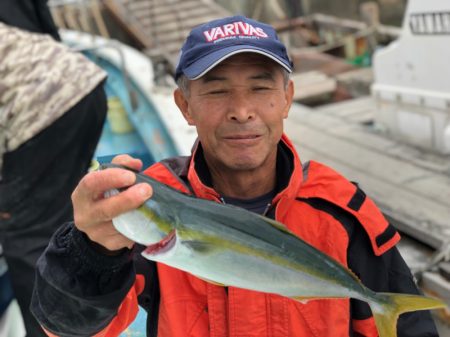 丸万釣船 釣果