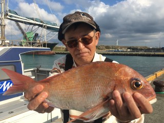 博栄丸 釣果