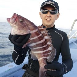 松鶴丸 釣果