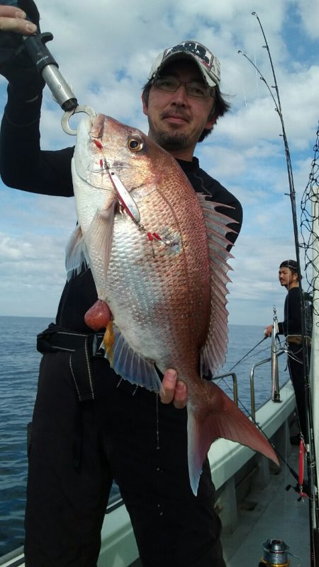 鷹王丸 釣果